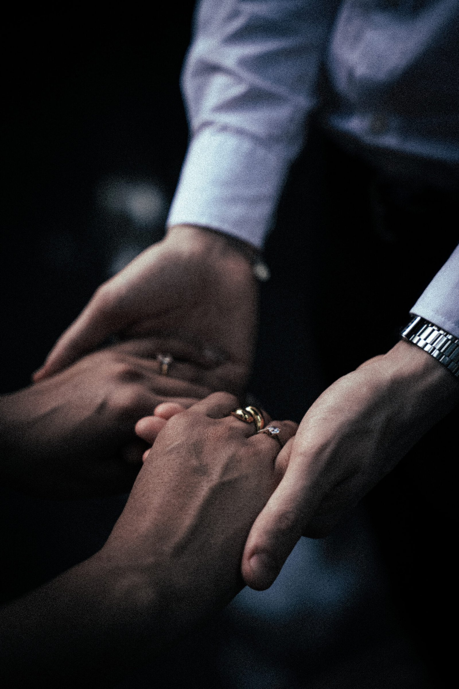 Moment émotionnel de mariage à Lyon